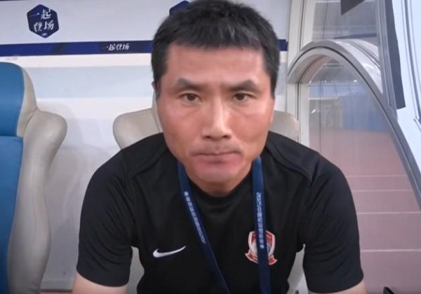 华融资产 邵佳一：结果很公平，我们双方各踢了半场好球